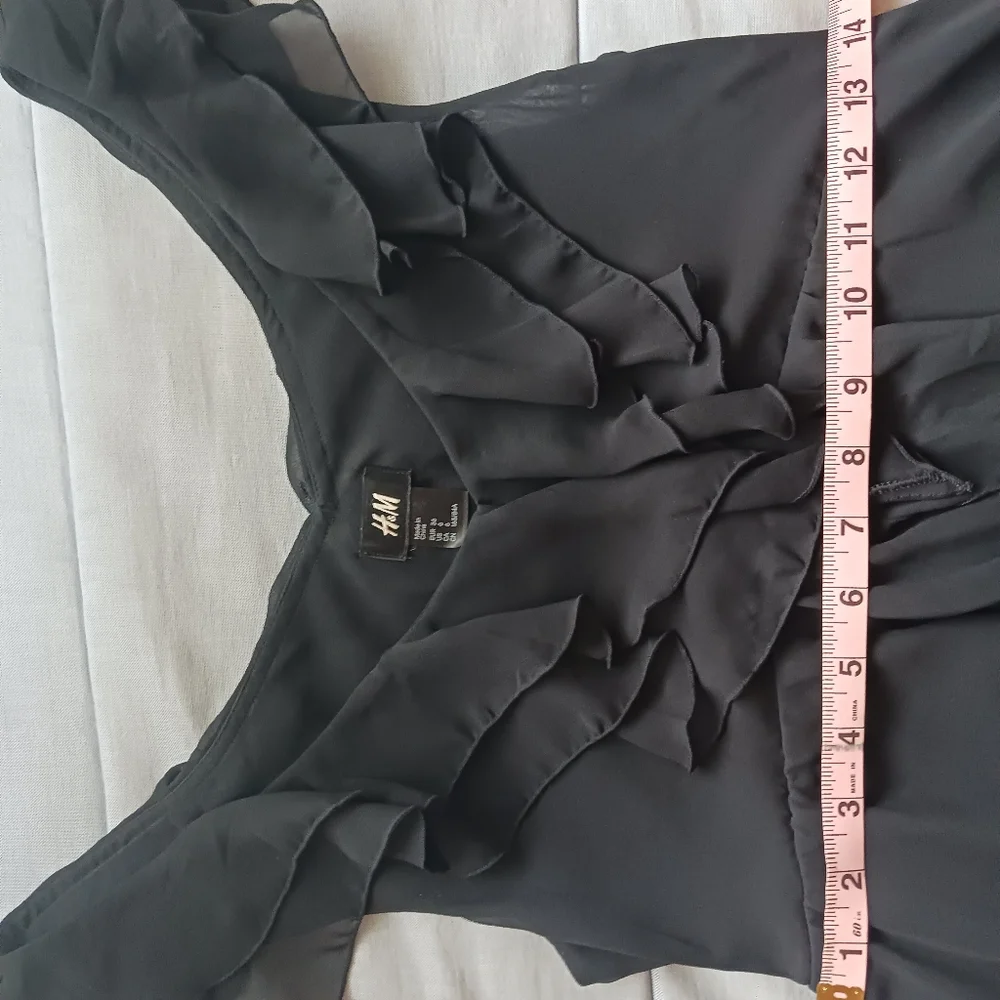 H&M Black dress, Size 6 - Picture 5 of 9